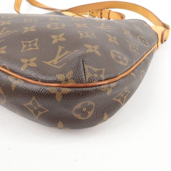 Odeon PM Monogram Canvas Shoulder Bag - Picture 8 of 11